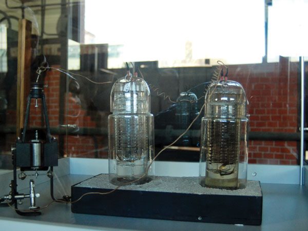 pila-karpen-1-1-600x450 Fenomene misterioase și invenții unice în țara noastră. De ce au fost ținute în secret