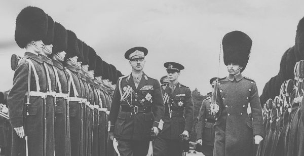 Regele-Carol-II-1-600x308 Trecerea de la regimul Carol al II-lea la dictatura legionară – o perioadă mai întunecată decât se crede