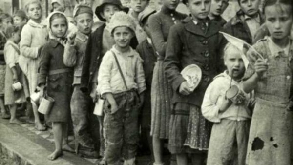 foamete-1713597485yk4uul4-600x338 Marea Foamete din România anilor ’40: O tragedie uitată sau ascunsă? Ce s-a întâmplat, de fapt