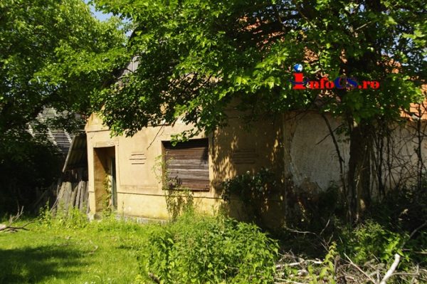 Linderfeld-2015-80-600x399 Biserica din satul fantomă: legenda reală care atrage turiști din toată țara