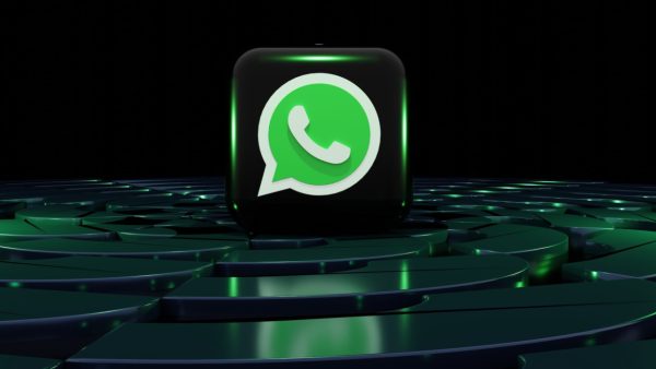 whatsapp-scams-avoid-600x338 Cine îți citește conversațiile de pe WhatsApp — și ce NU poți controla