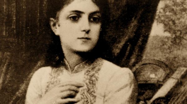 Iulia-Hasdeu-1-600x334 Iulia Hașdeu – copilul genial al României și durerea care a schimbat destinul lui B.P. Hașdeu